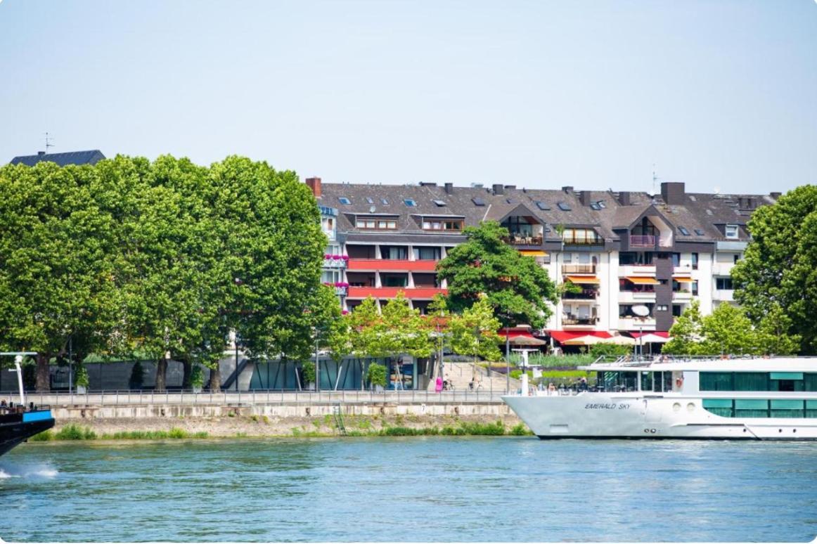 Apartment Mit Rheinblick Koblenz Coblence Extérieur photo